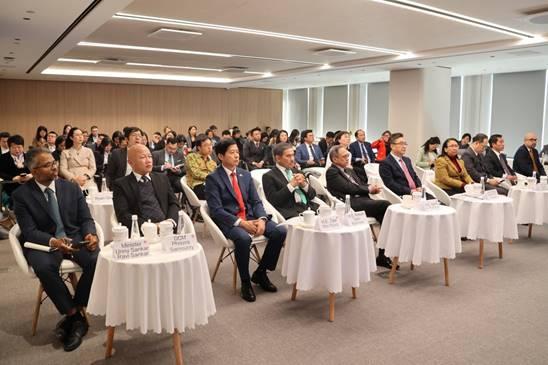 东盟十一国齐聚北京，与中方展开交流，导致美国的三个“计划”受到了阻碍！ 20