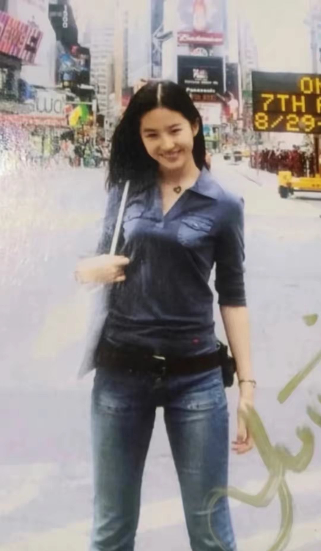 刘亦菲是短骨盆吧，教练说这种健身自带buff