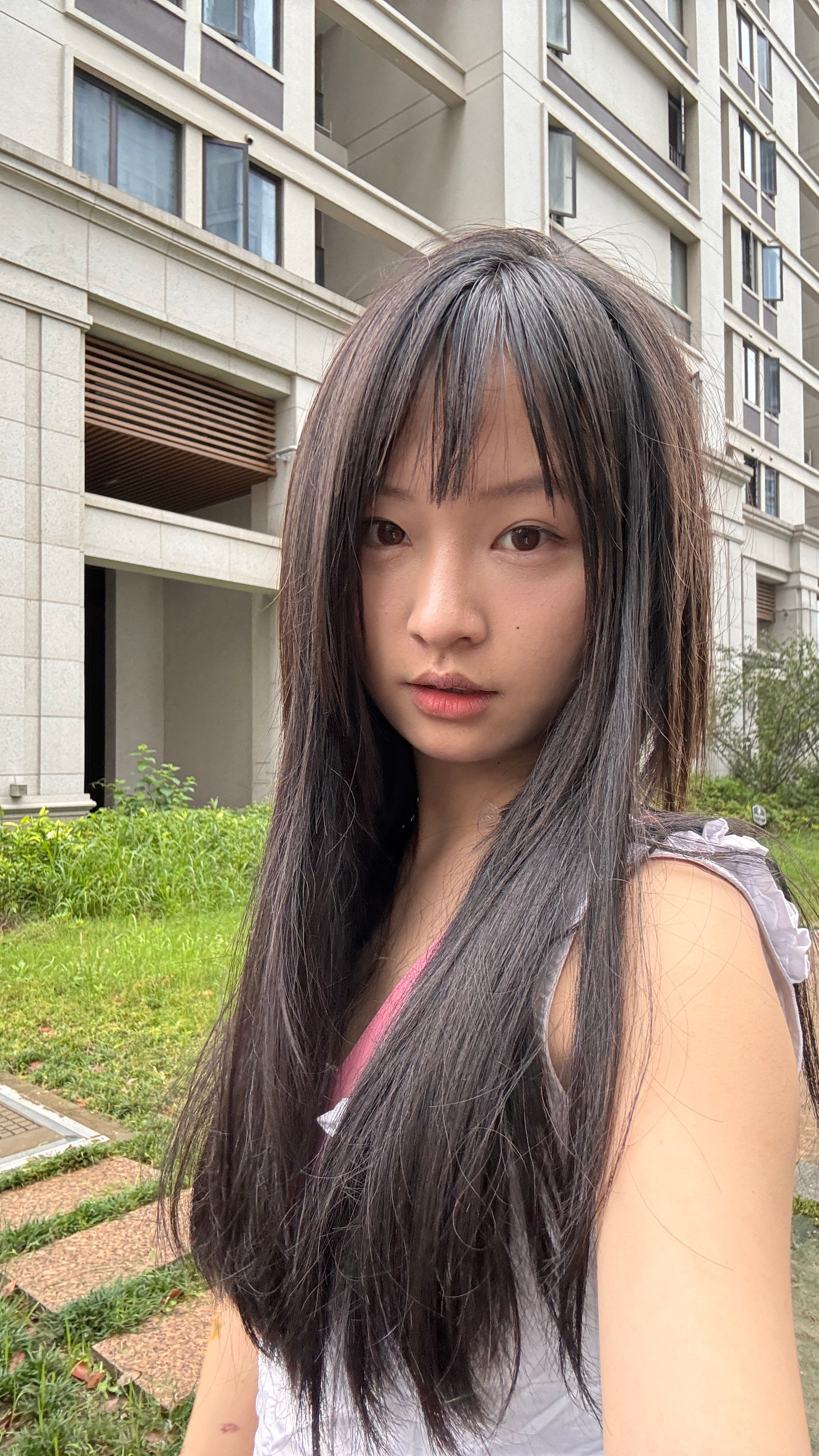 化妆前后对比感觉我对化妆技术好像有一点点进步嘻嘻​​​