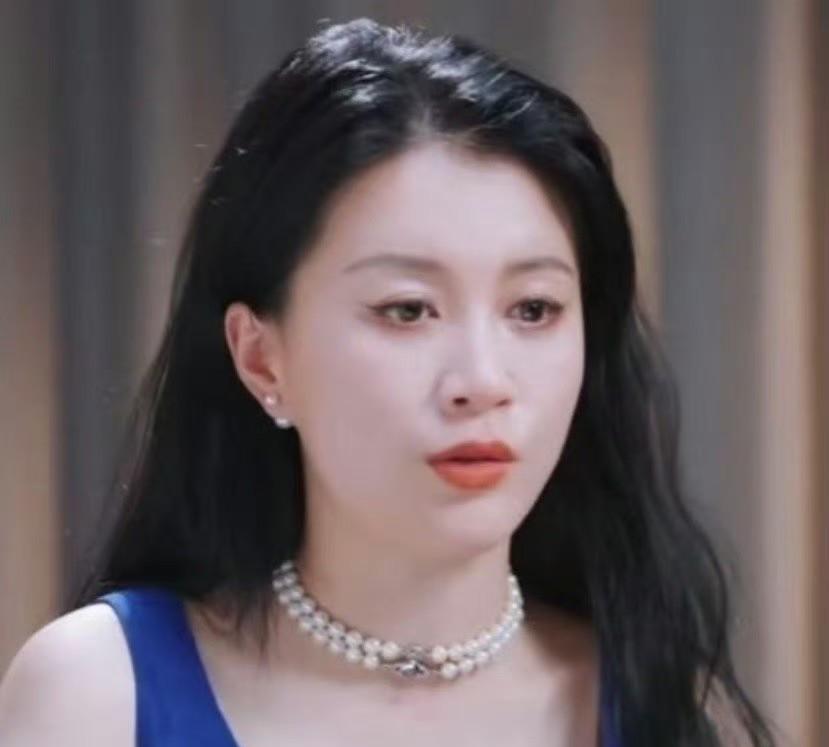 李嘉格：“因为啥离婚，为了幸福，结婚是为了幸福，离婚也是为了幸福，为了大家一起幸