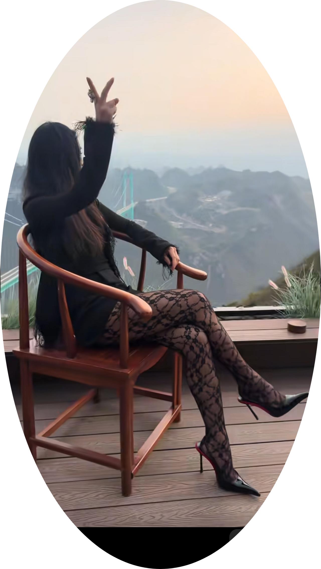 食物链顶端继续！