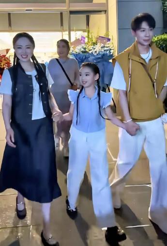 质疑过金莎，但真的佩服金莎这选老公的眼光。妻子的浪漫旅行中，孙丞潇追妻这段真的