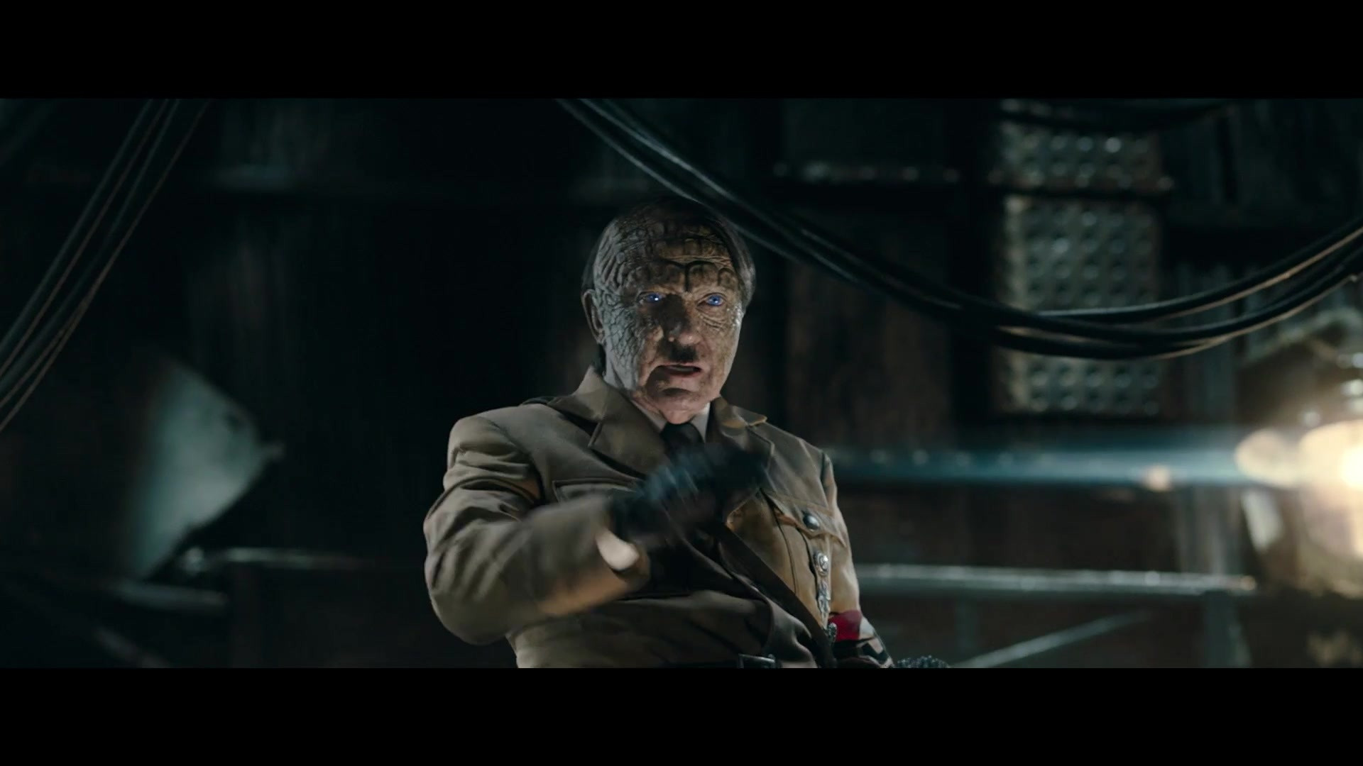 钢铁苍穹2:即临种族