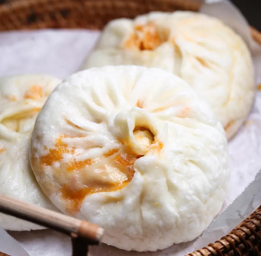 这座小城靠一口包子称霸早餐界，草莓随便吃，适合元旦反向出游！元旦不想在热门