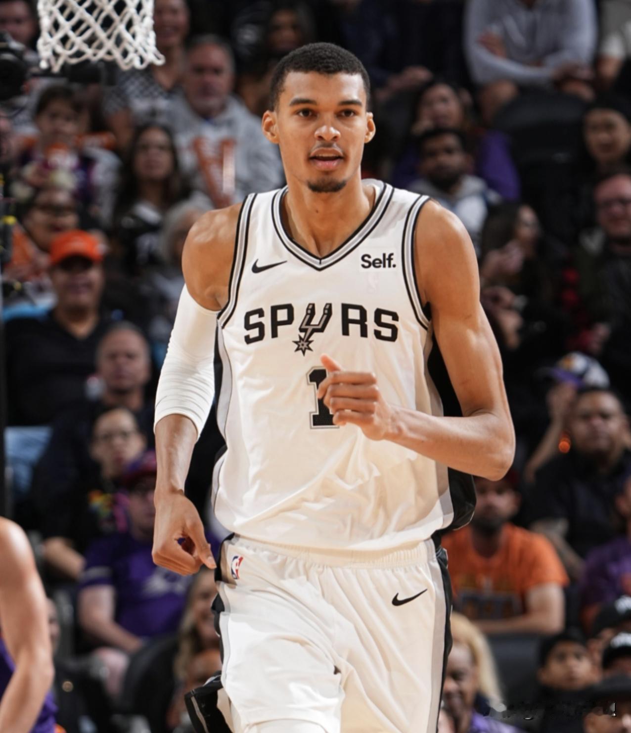 本赛季NBA季后赛表现最强的五大中锋！大家认同吗？绝对统治：文班亚马场均