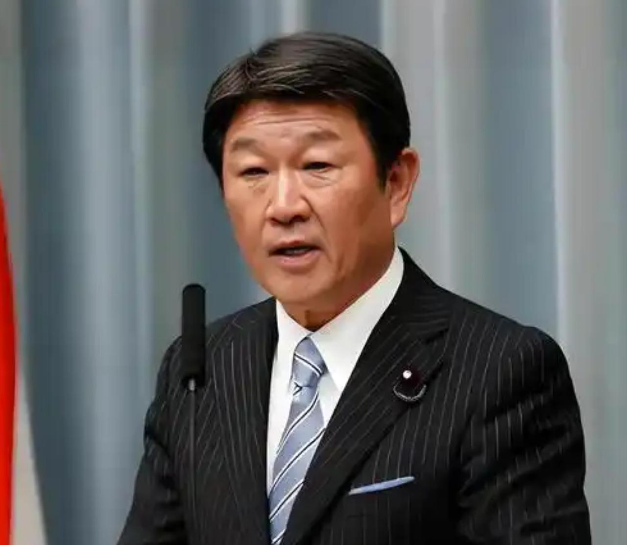 这种话日本外长都说得出来，可把中国网友乐坏了！王毅外长太牛了！日前，中国外
