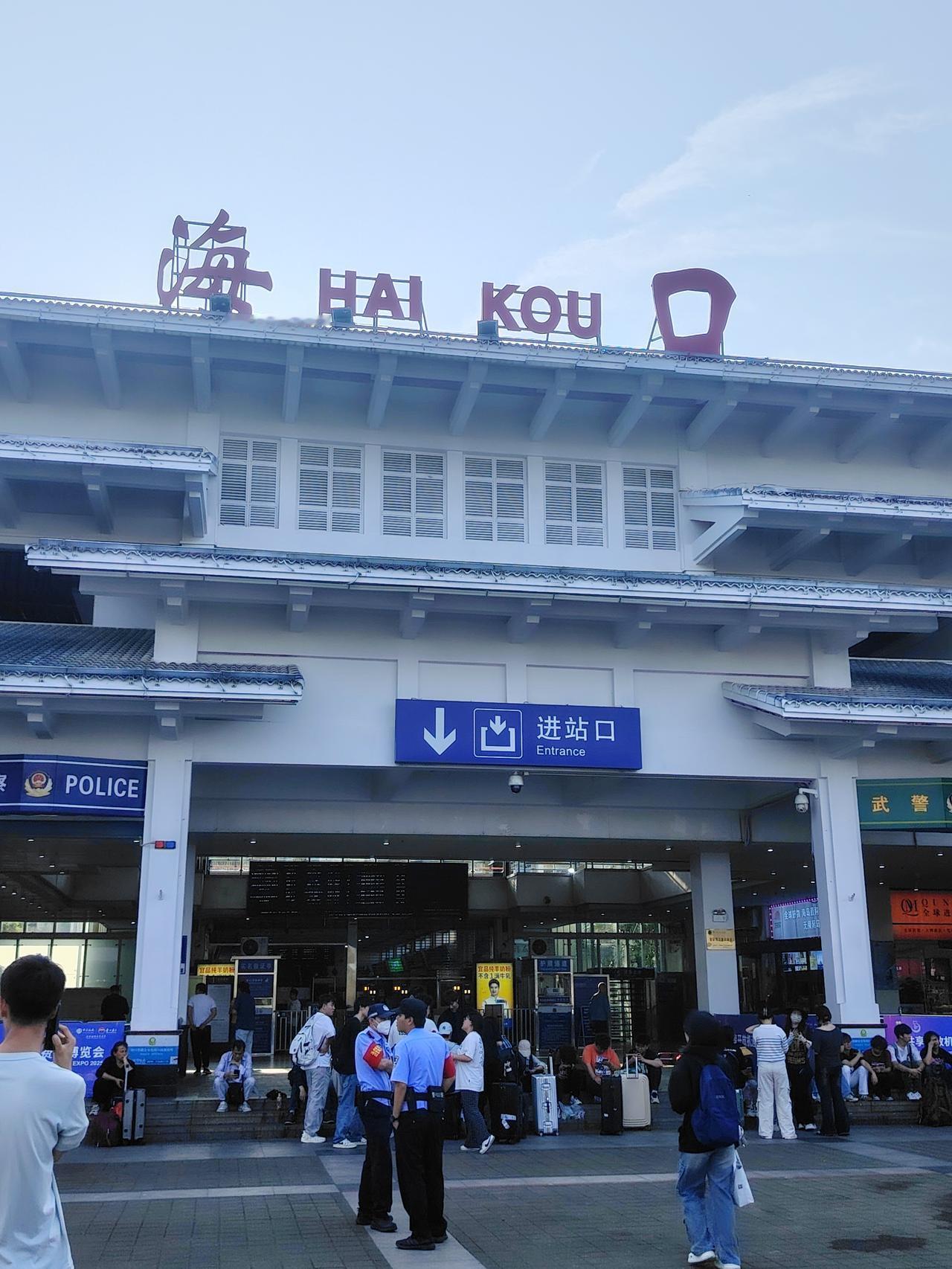 海南封关带来诸多显著好处，主要体现在以下方面：对企业而言，封关后“零关税”商