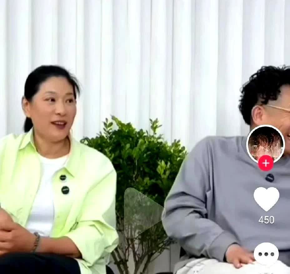 李指导你是真敢唠啊，不知道逍遥王巩晓彬背后冒不冒凉风，晚上回家是不是还得叫媳妇问