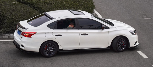 为什么我最终选了日产经典轩逸最终选择了日产经典轩逸，不仅因为它省油耐用、空间宽