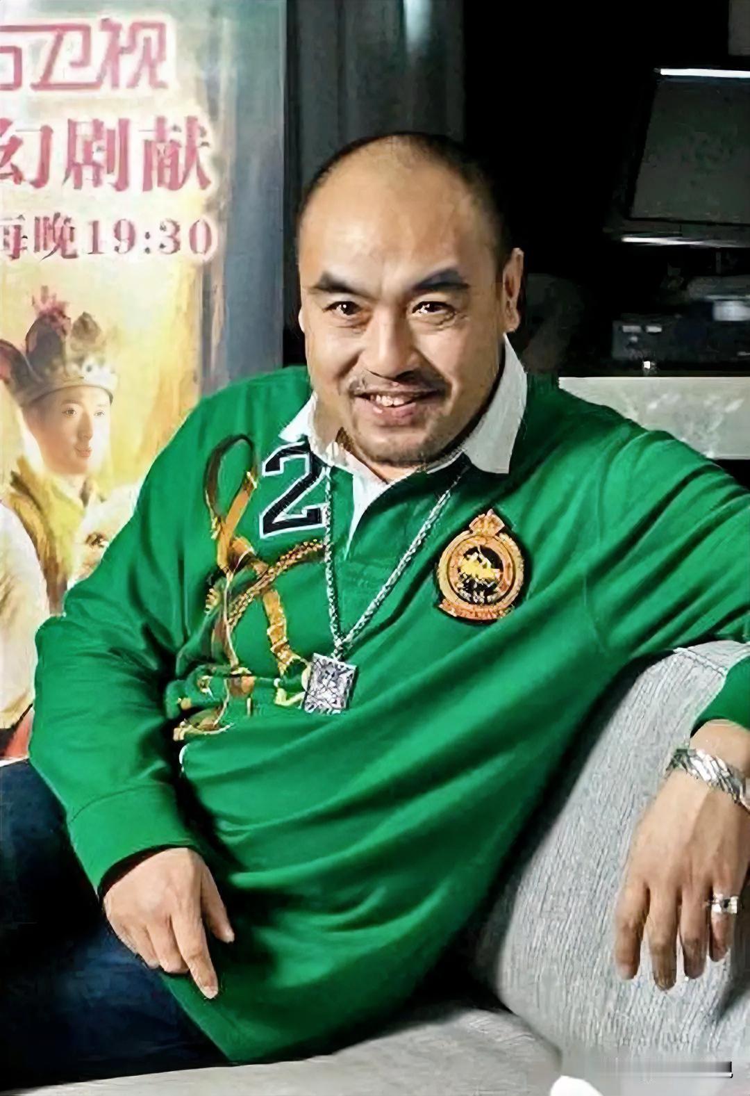 大家还记得这位男演员吗？他现年67岁，土生土长天津人，毕业于北京电影学院。年
