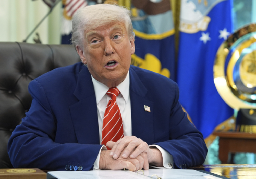 美国发出警告：中国下个月开始飞往美国航班，不可以经过“俄罗斯上空”，否则禁止降落