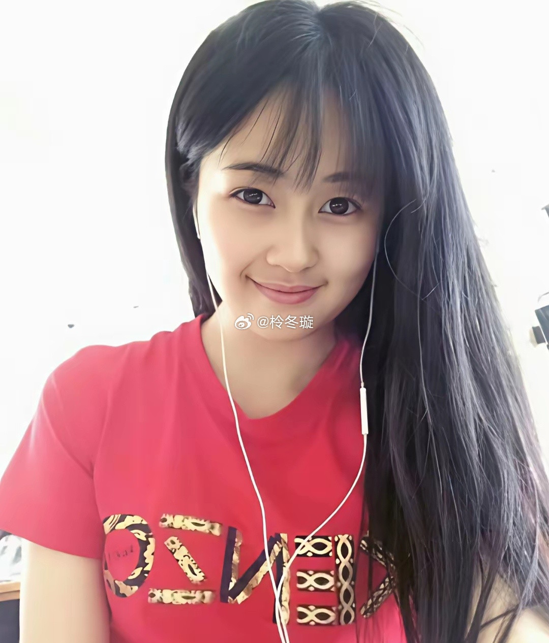 十年前的白鹿居然长这样，我以为她早期会是很清纯的那一挂结果没眼看啊啊……