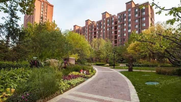 楼市又出新政？先别急着鼓掌！昨日，财政部、税务总局、住建部几大部委局又发新规