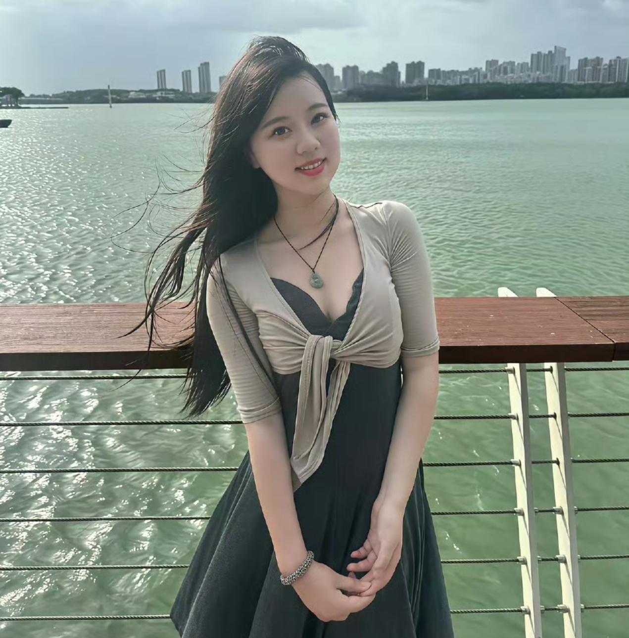 我一个小表妹，今年21岁，刚刚大学毕业，就要去相亲不想工作，以后有什么需要注意的