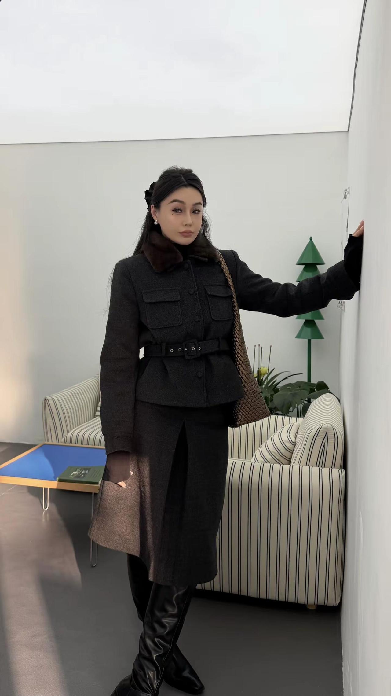 慢一点也无妨。第三视角ootd穿搭日常温柔风