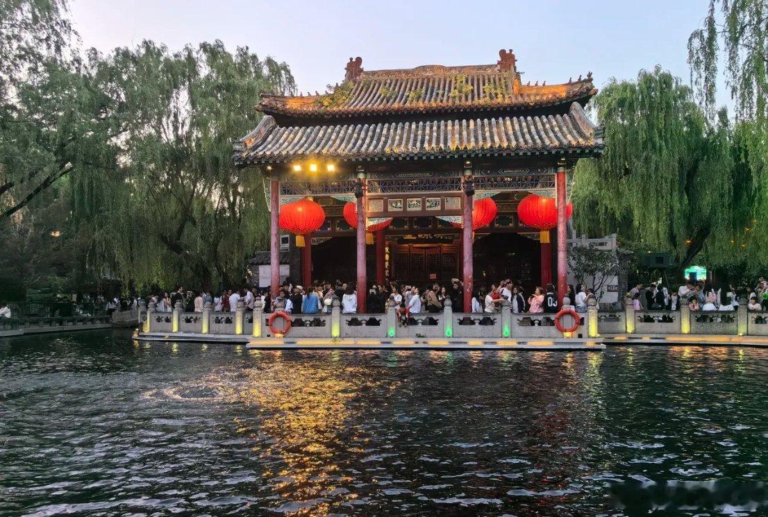 普通散户，现在还敢追高买股票吗？现在A股里股票价格1000元以上的有5只，其中原