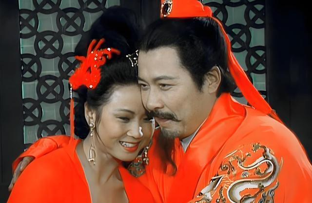 刘备娶了寡妇嫂子后，才发现是“真香”，远比孙美人更加惹人怜惜刘备这辈子娶过不