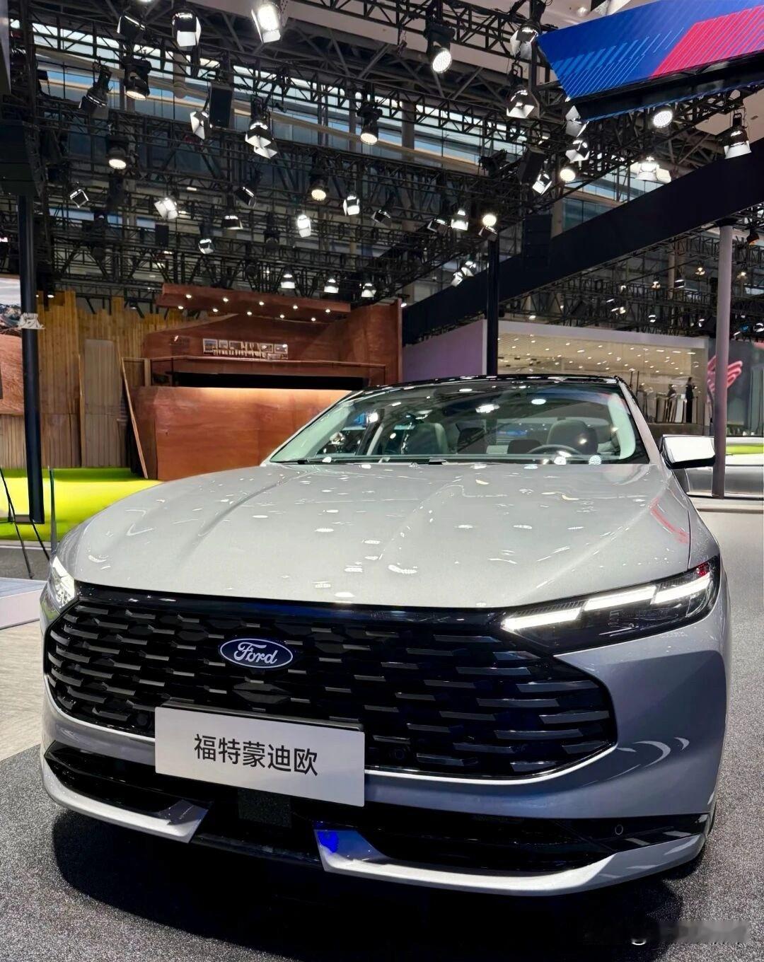 2026新款福特蒙迪欧，大家觉得怎么样？新款的蒙迪欧终于来了！这次呼声最高的C