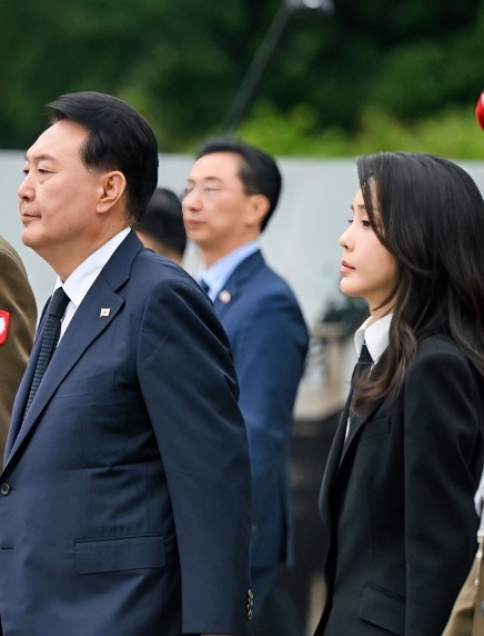三次拒绝，韩国前总统尹锡悦彻底摆烂。6月19日，尹锡悦第三次拒绝接受韩国警方的