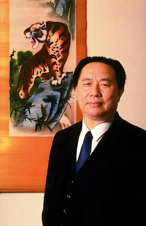 冯小刚电影《不见不散》里，葛优说过一句台词：“把喜马拉雅山炸开一道口子，让印度洋