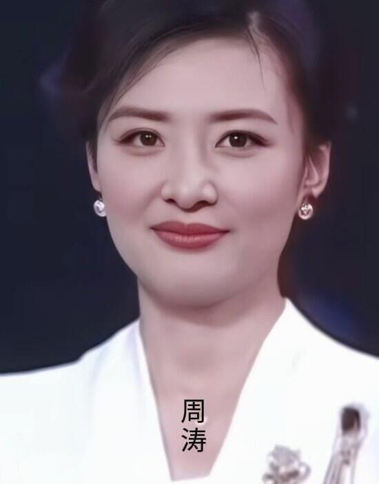 王冠周涛张蕾刘芳菲董卿，这几位央视女主持人的名字摆在一起，本身就是一代人的集体记