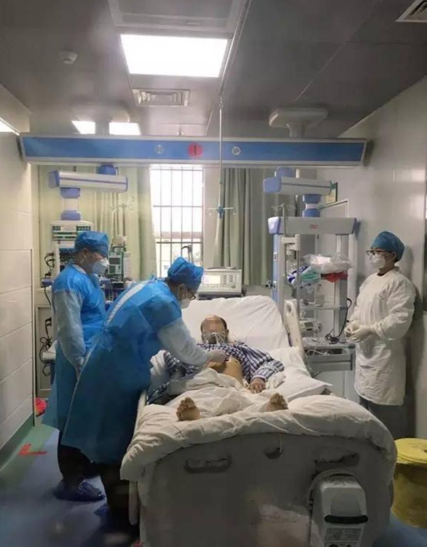金钱再次打败亲情！北京，男子患肝癌已经是晚期，他放心不下妻女，在去世前3天，请朋