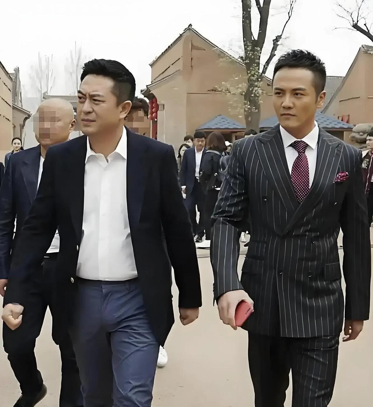 姬他，我发现他身上有一个亮点，这点连他自己都不知道，那就是他明明很有喜剧天赋