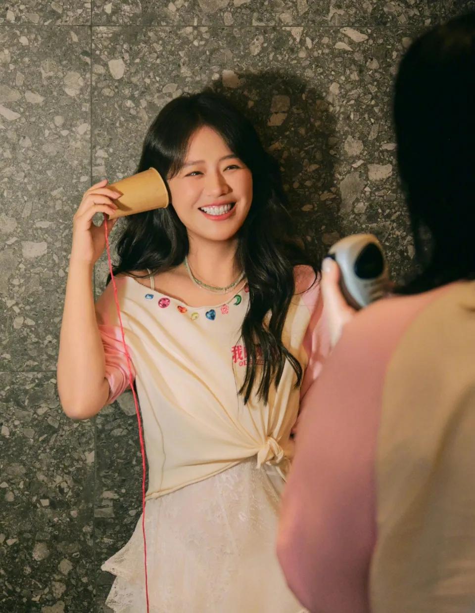 马思纯已经学会更爱自己了！马思纯参加完花少是真的“想开了”。这个曾被抑郁症缠