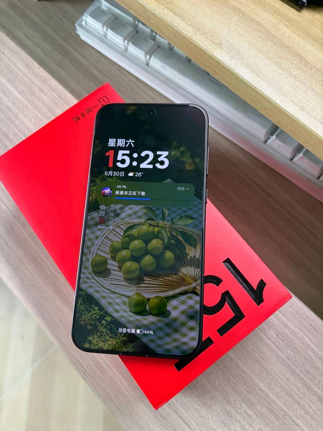 一加15T怎么样？续航：无敌WiFi环境不打游戏纯微信小说来回切亮屏八小
