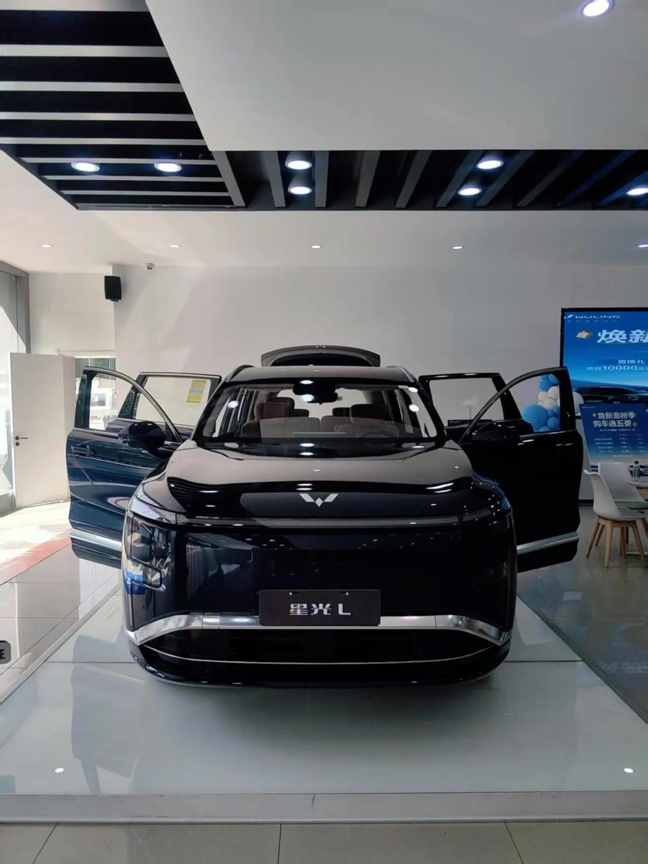 2026，家用大六座选购现实赤裸裸！1、预算充足——选蔚来ES8或极氪9X，