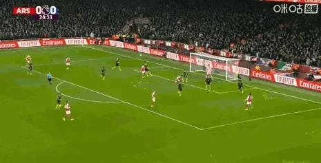 阿森纳2-3曼联，詹俊赛后点评字字戳中要害，没一句废话！1.不是曼城上一场