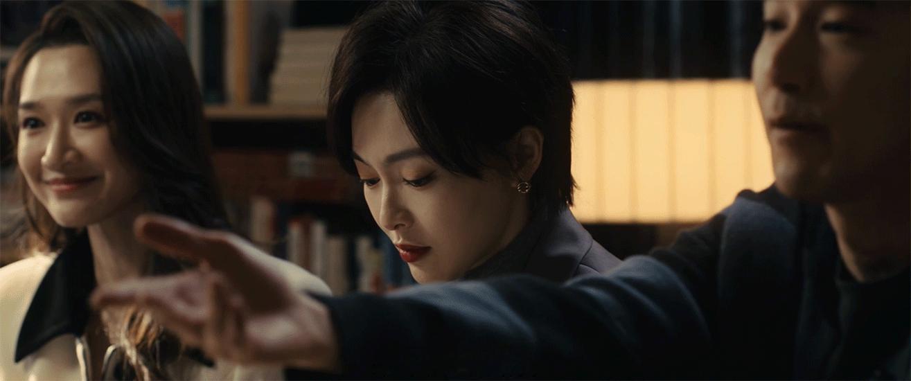 昨天唐嫣脱稿读《山鬼令》这段真的把我给看哭了！！个人猜测，这段应该本是非常长的一