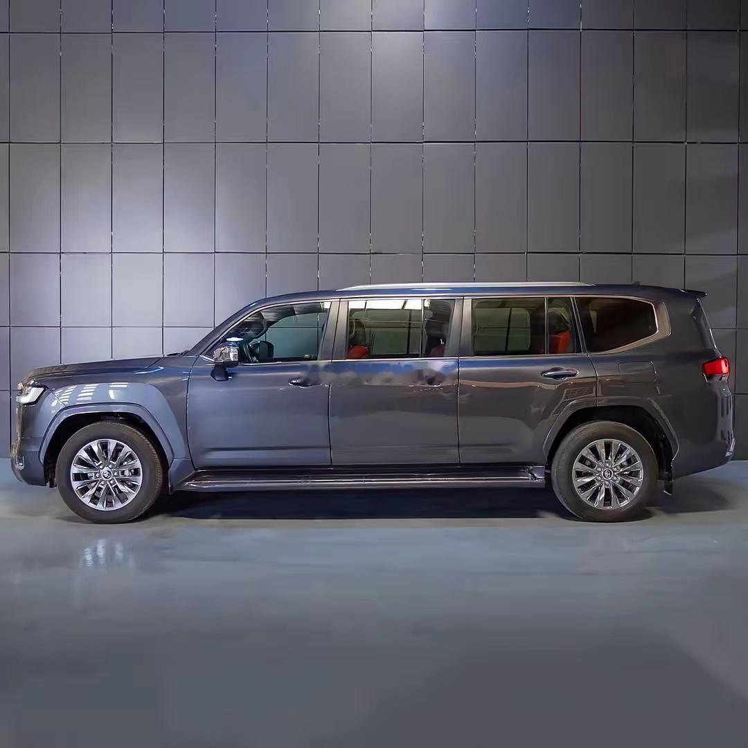 达喀尔拉力赛路虎掀翻了LC300~~~您说自主品牌今年自主品牌咋就没去参赛呢？？