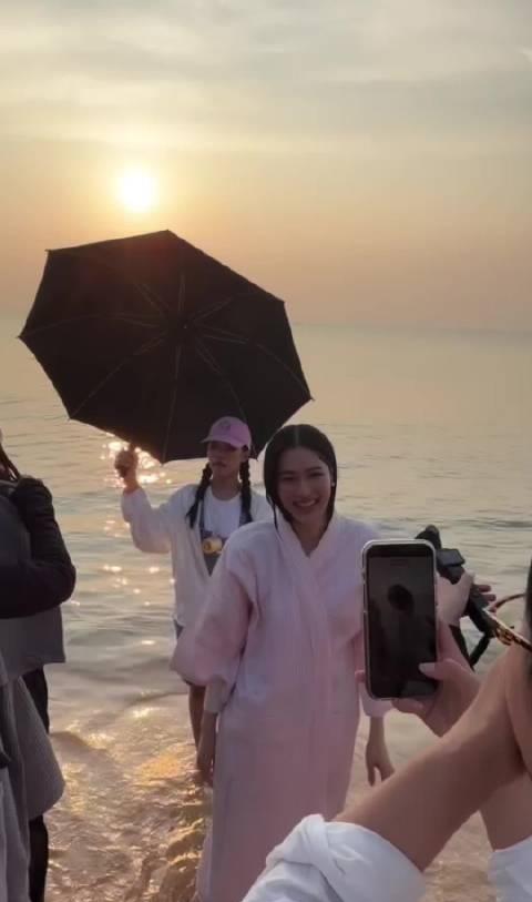 一些杀青物料湿身真可爱20260422@LinglingKwong_TH