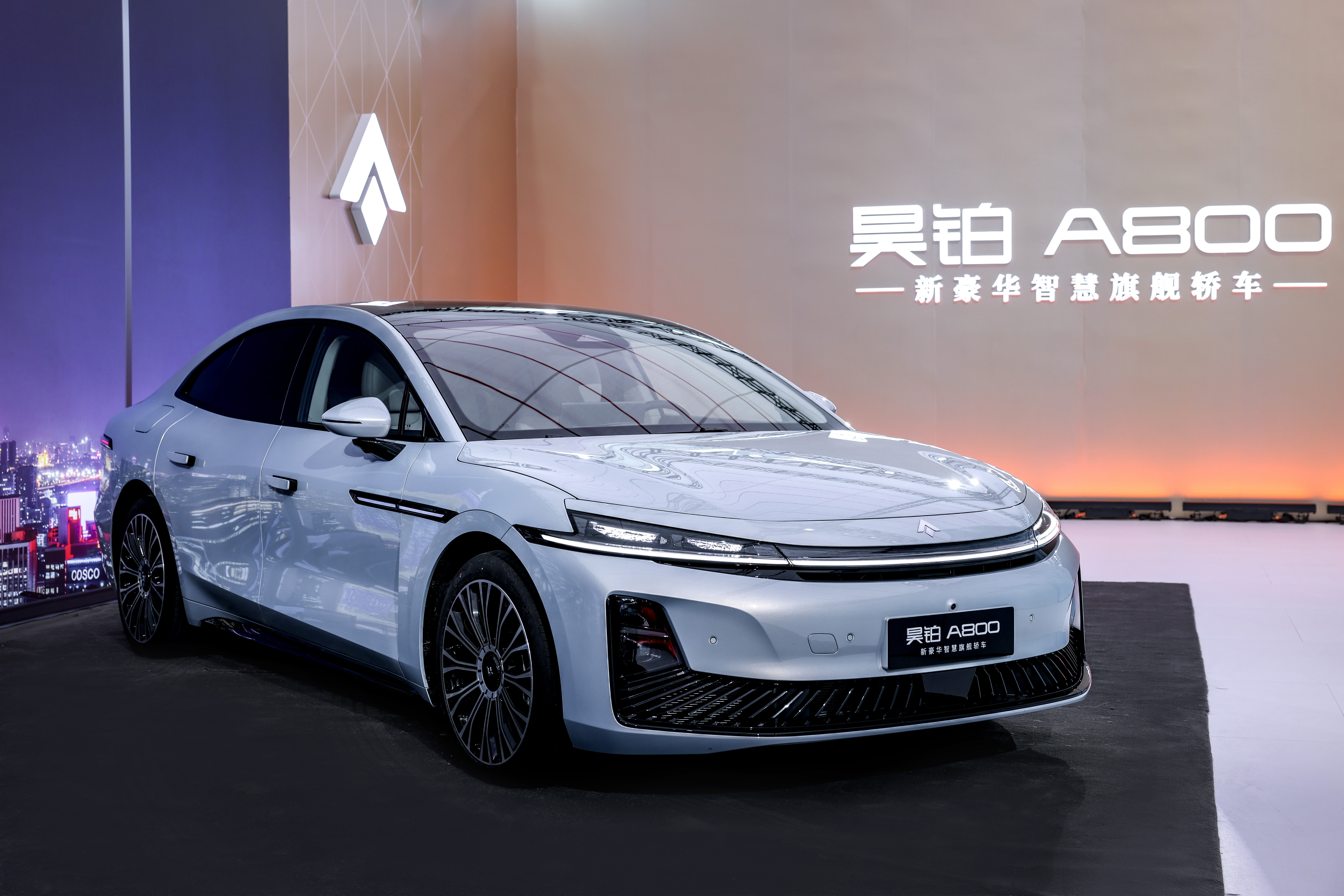 开启预售啦，16万多的价格，大家觉得如何？华系双800双旗舰发布