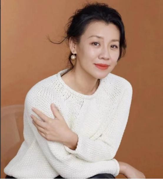 演员刘琳说：：我一直想要生孩子，结果35岁开始，第一次胎停了，第二次又胎停了，挺