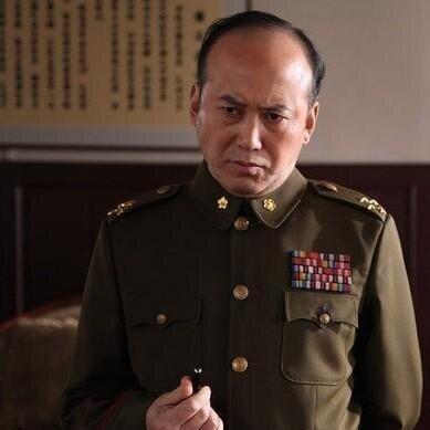 1948年5月，李宗仁当选副总统，蒋介石为了削弱桂系，免去了白崇禧国防部长的职务