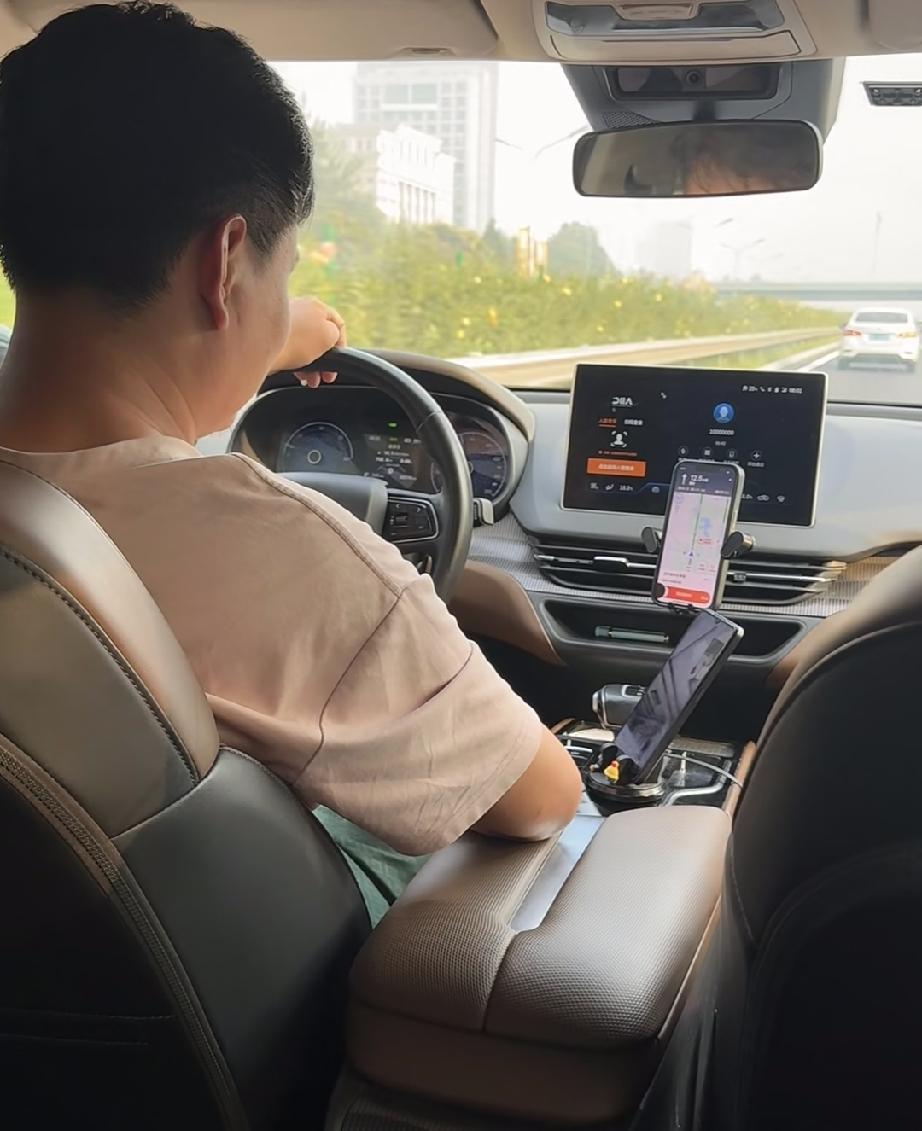 不生孩子，很多行业都得倒闭。今天听到一位跑滴滴的友友抱怨，他说他跑了3个月滴