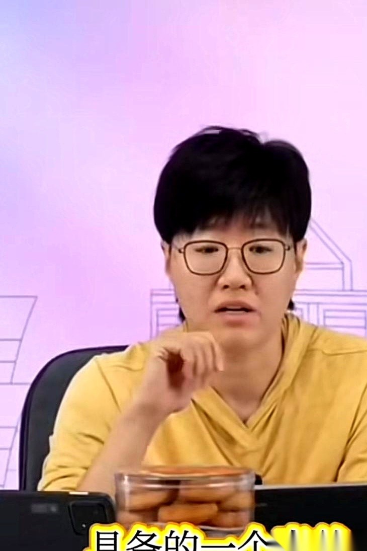1:3。大迪竟然输了，连张本美和的面都没见着，就提前交了卷。说实话，看到比分那一刻，我心里“咯噔”一