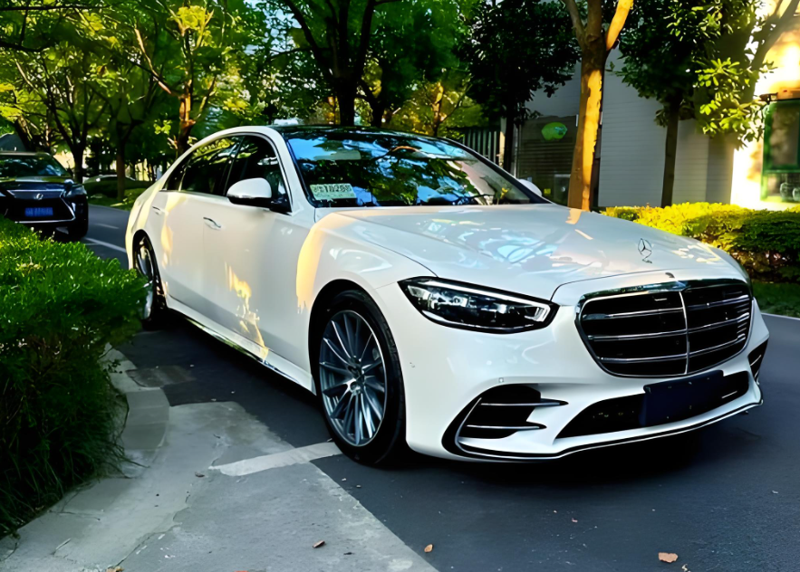 奔驰S级价格失控：论价格战，电动车就是弟弟！