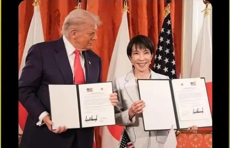 没想到还能这么玩，美国和日本联手拯救日元。日元最近跌得厉害，眼看要撑不住。日