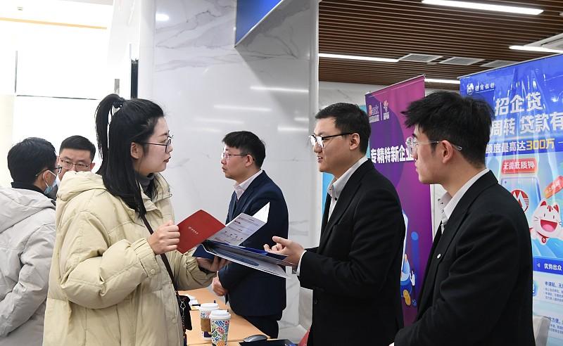前阵子帮做硬科技的师兄整理创业融资资料，才发现很多人对科创的误解真的太深。不是