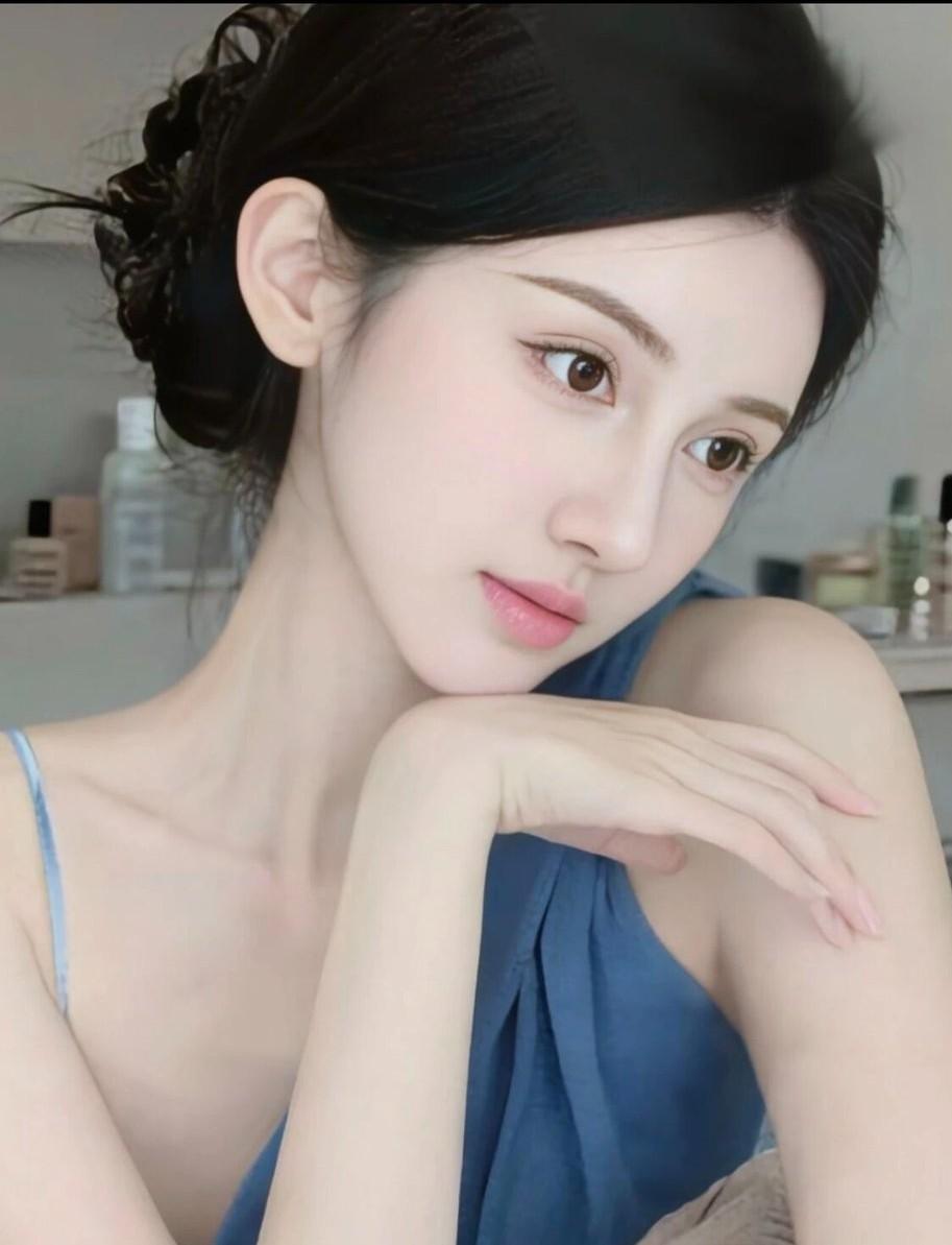 温柔了时光，宁静了天地成熟稳重的美女你喜欢吗?晒图笔记大赛