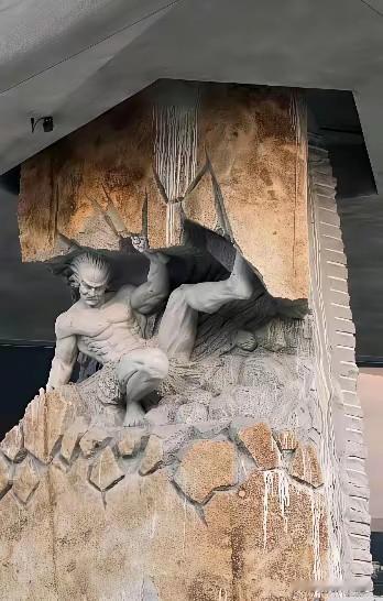 承重墙能这样搞吗[捂脸哭]