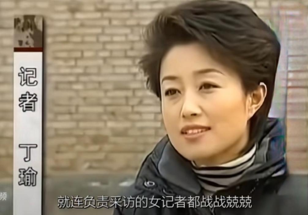 一句“你离我远一点，我出手很快，你跑不掉”，让一场原本普通的死刑犯采访变成了女记