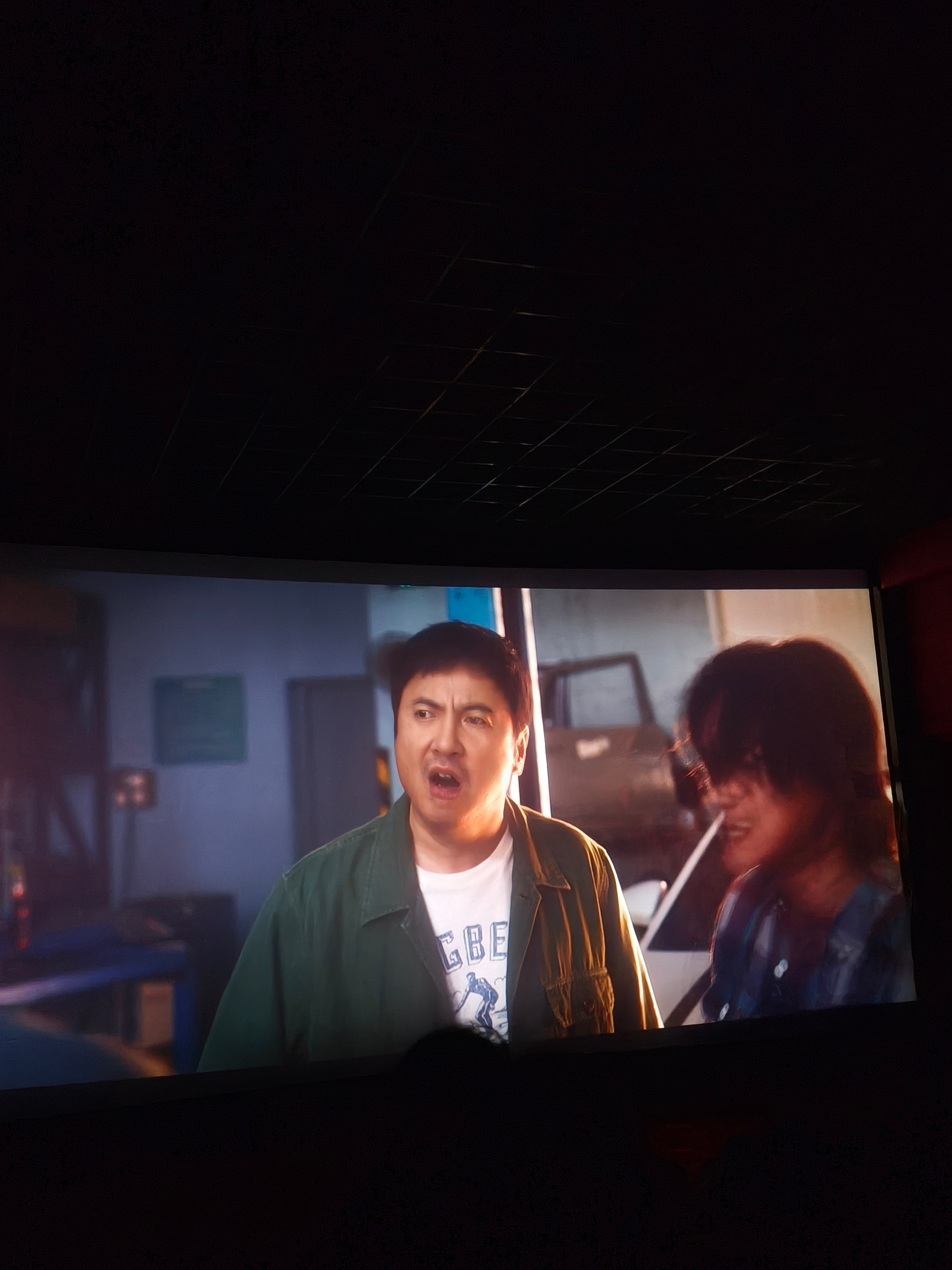 飞驰人生3看完了！今年春节档片子确实不算多，冲着沈腾和韩寒还是去影院支持了一下