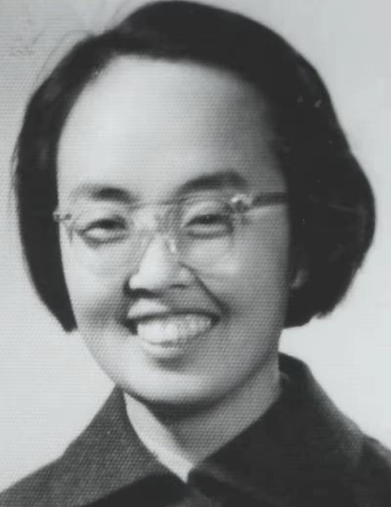1960年，左权的女儿左太北报考哈军工，却因政审不通过没被录取，她当即去找了院长