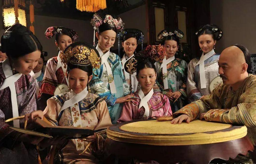 宫里头有个女人，死的时候还是处女，她活了四十多年，从进宫到闭眼，一次都没见过皇帝