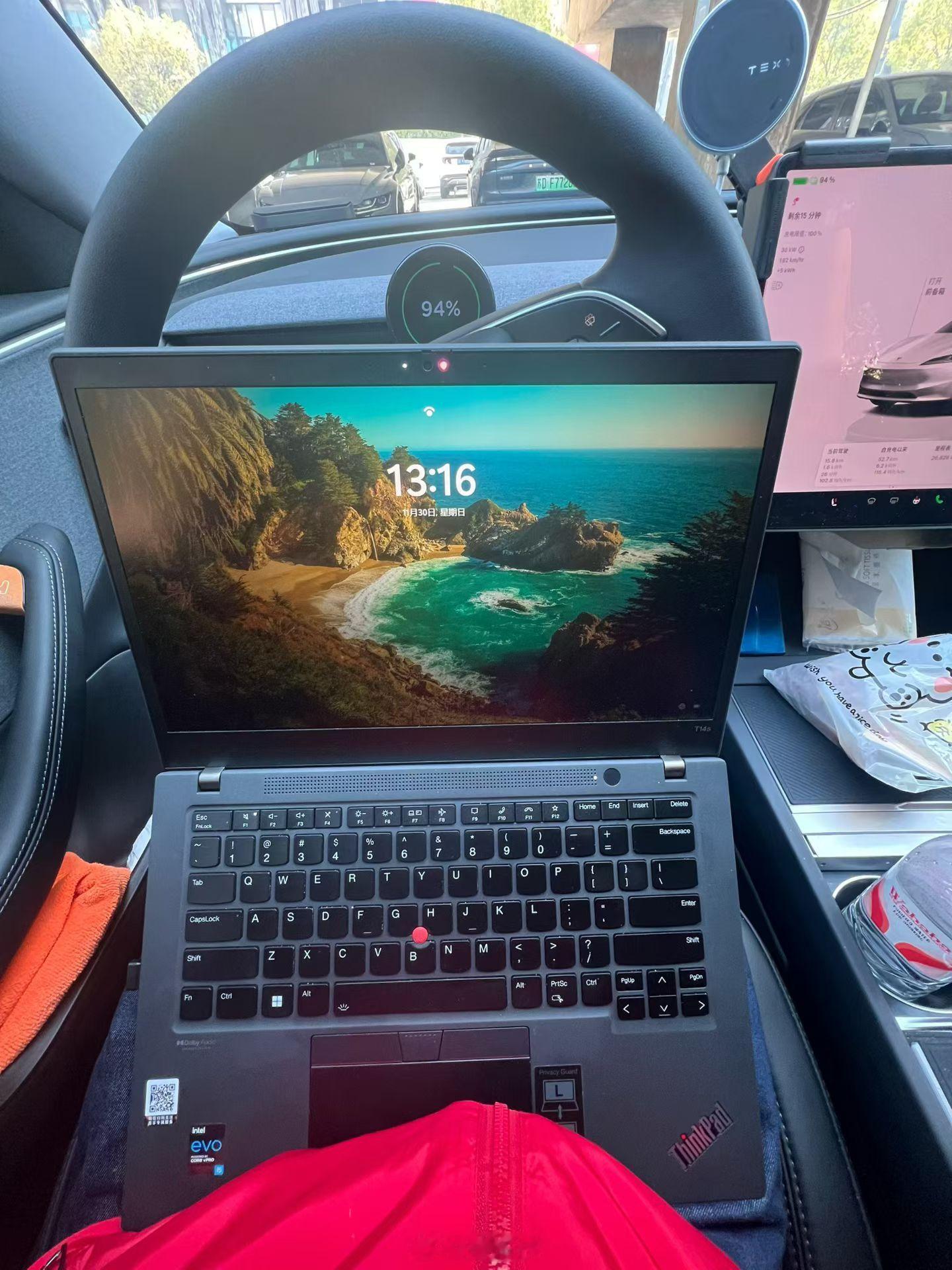 一边充电，一边加班