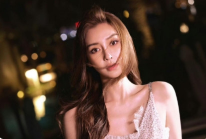Angelababy36岁生日：星光依旧，热度与争议并存2025年2月28